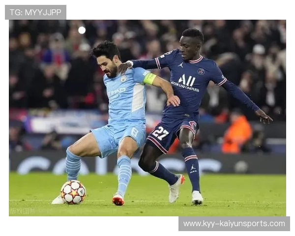 曼城要帮利物浦送英超两连败？维拉哭诉：太难了，曼城对利物浦海报