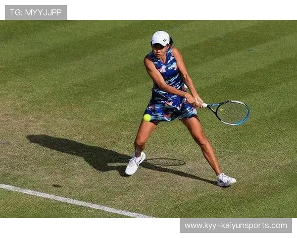 红土球场步法移动对草地赛季比赛节奏的适配性